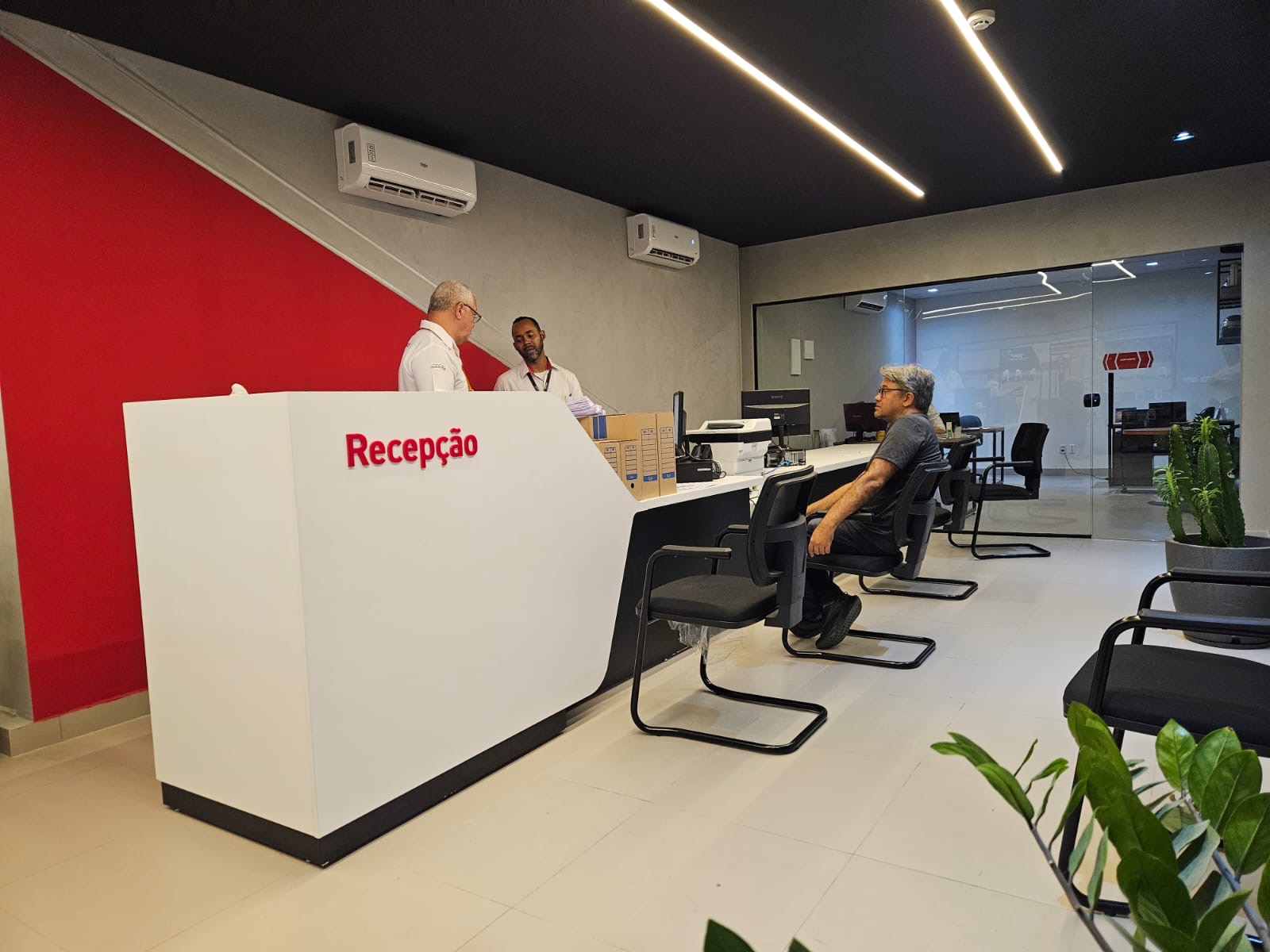 Maravilha Motos: Reforma parcial