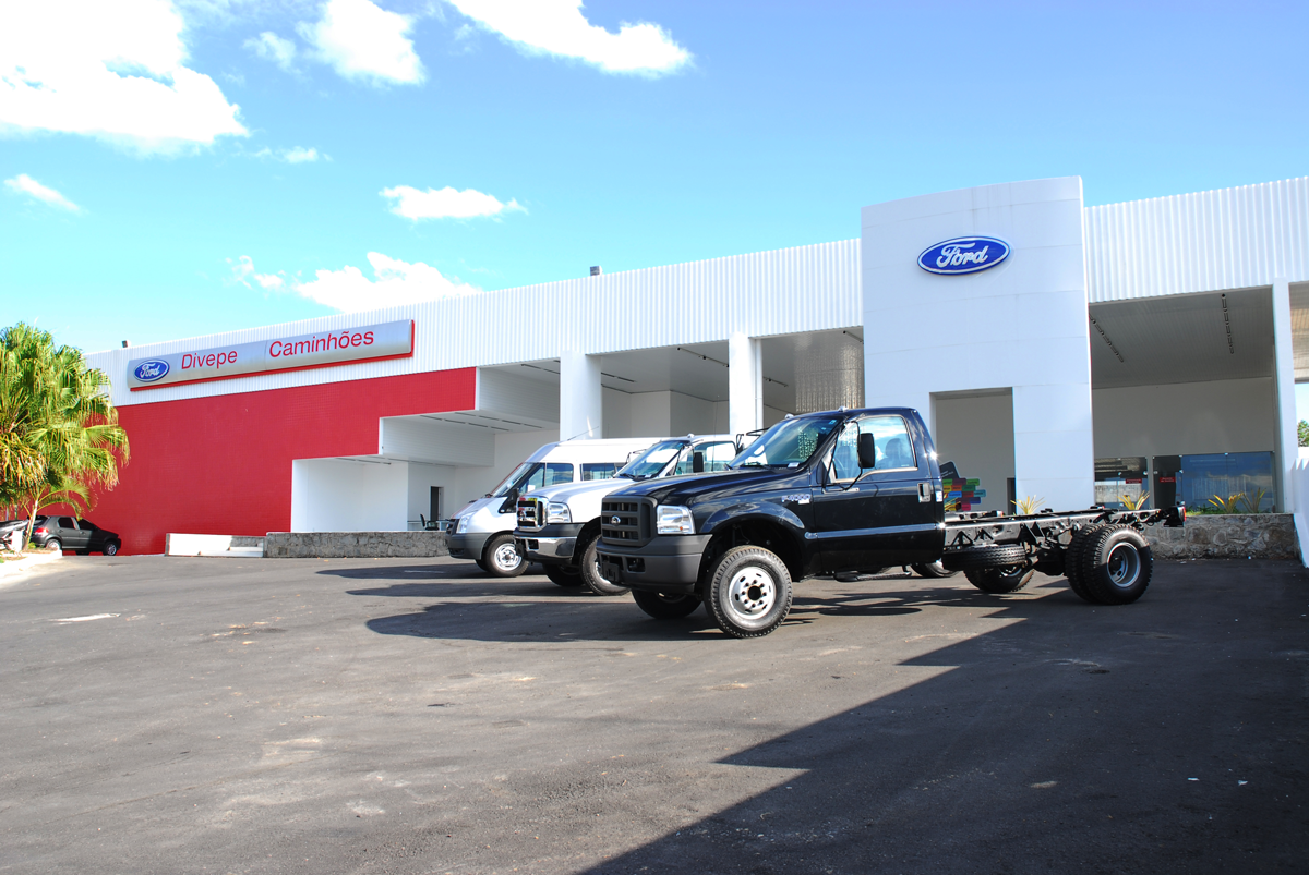 Divepe: concessionárias de veículos Ford