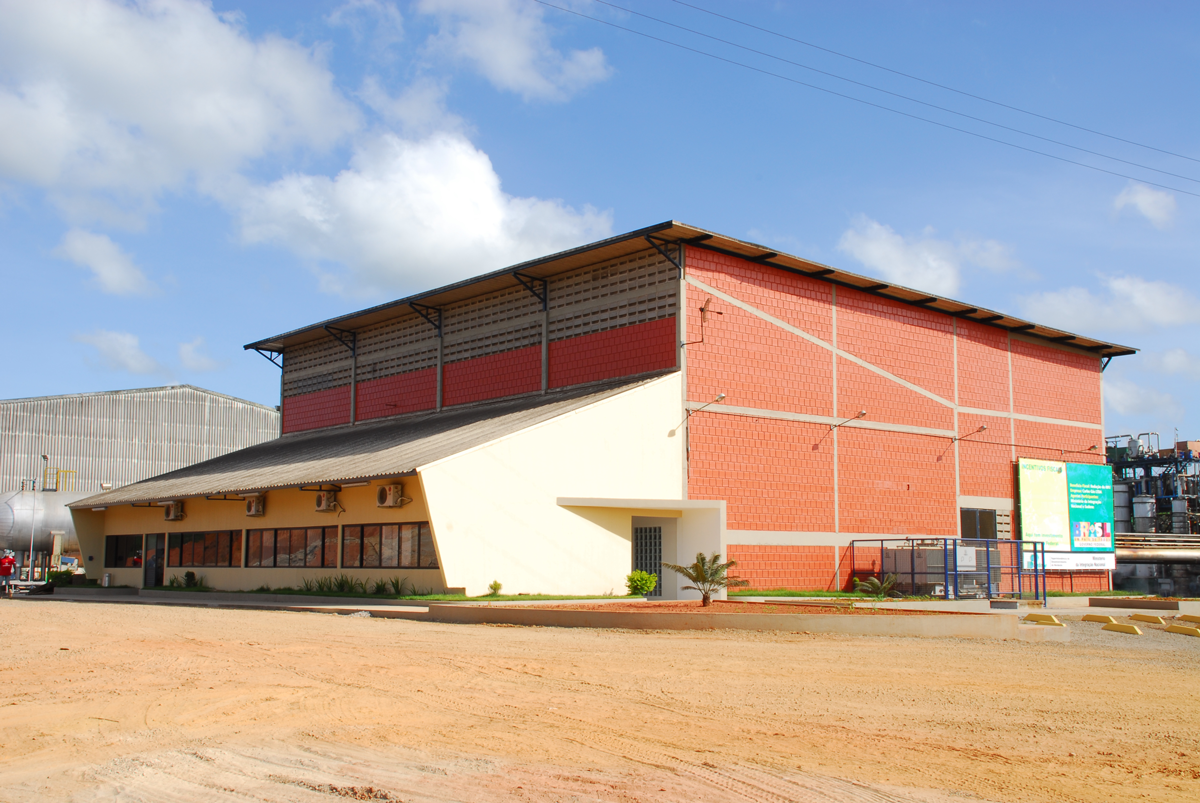 Carbogás: construção de Galpão