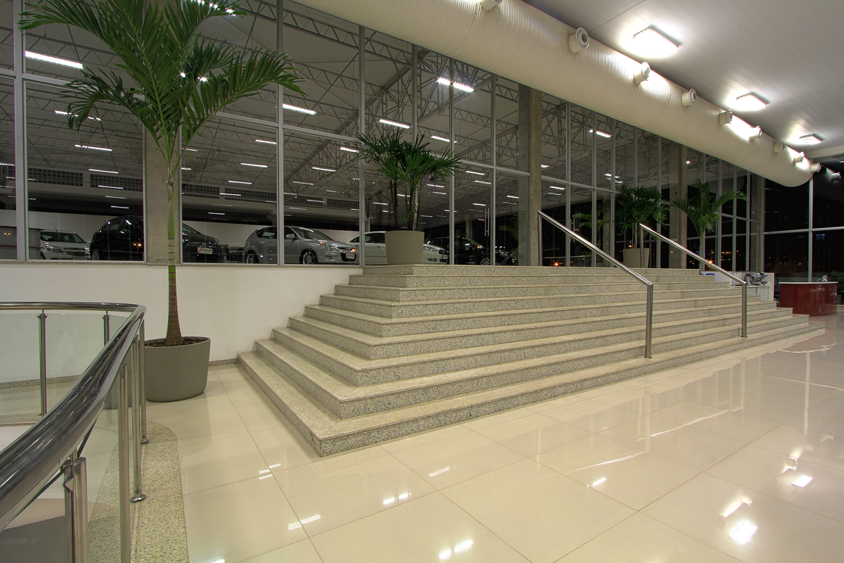 Fiori Fiat: Construção de Concessionária