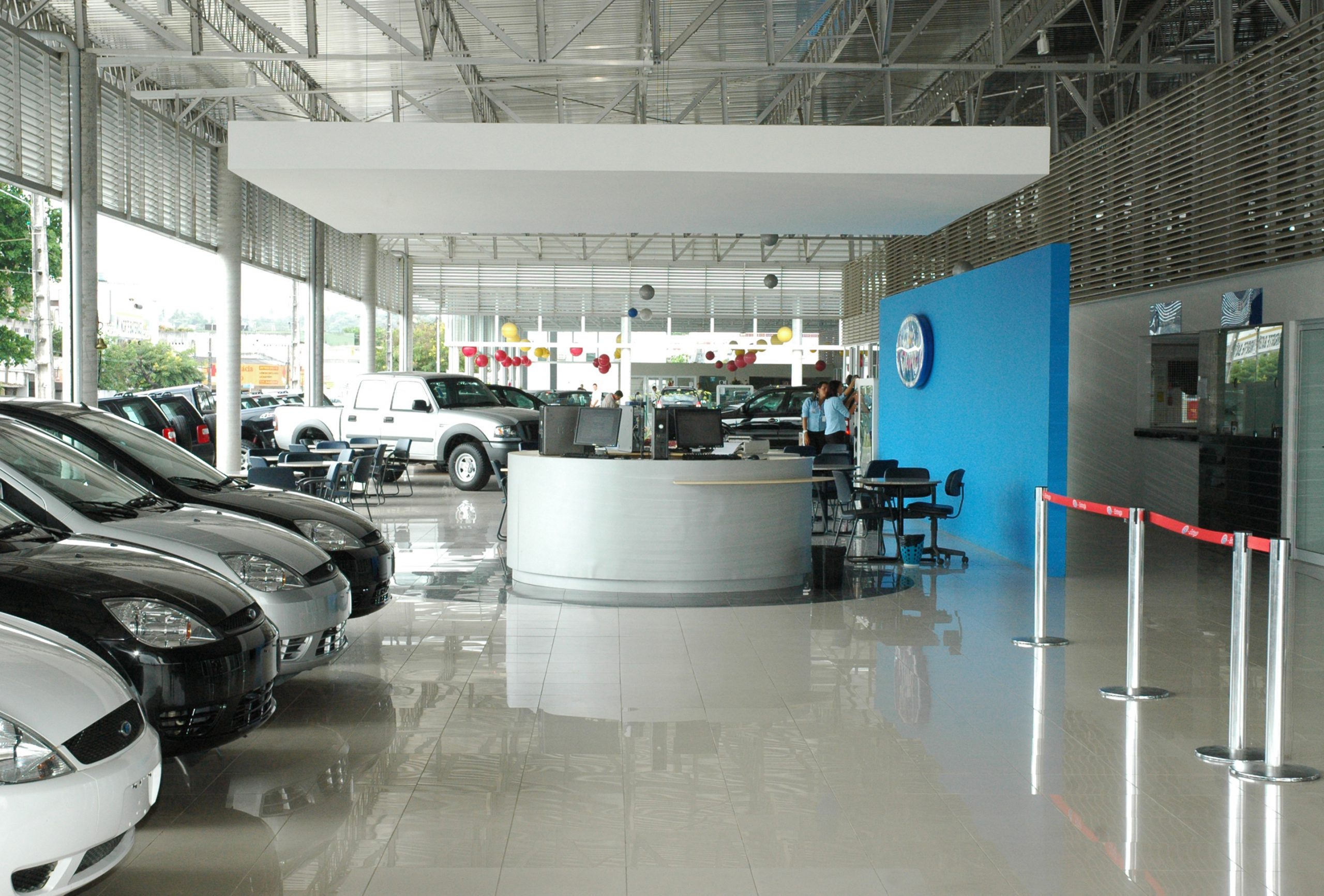 América Ford: Concessionária