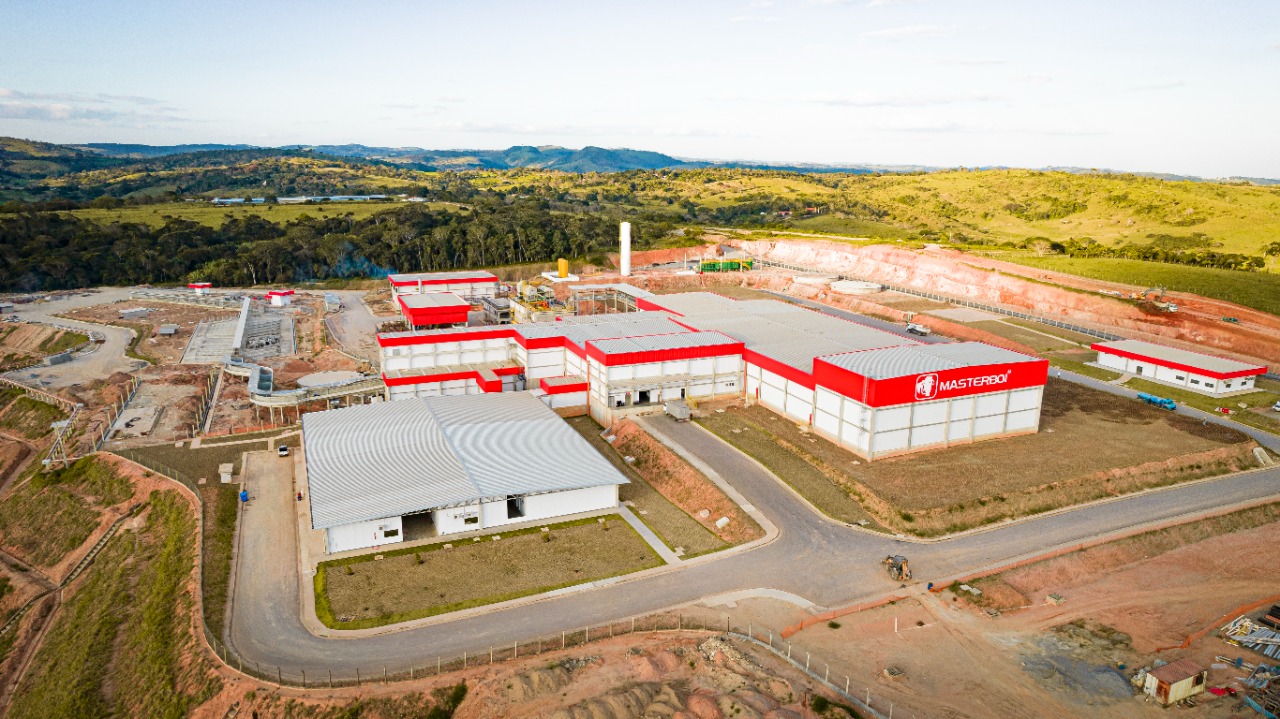 Masterboi: Construção da Fábrica