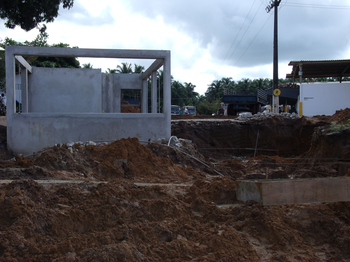 Coco do Vale: Construção de de galpão