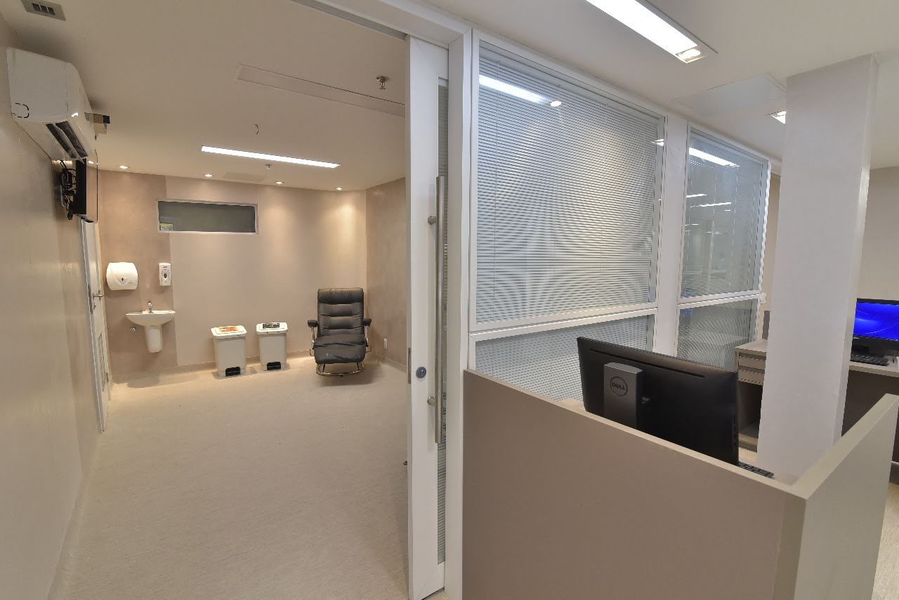 Hospital UDI: reforma de Lounge e área de ressonância
