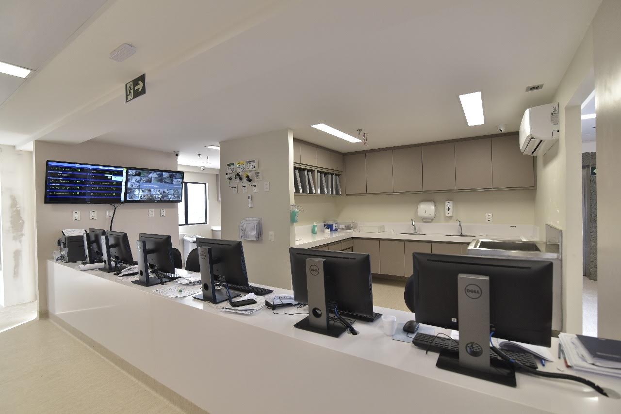 Hospital UDI: reforma de Lounge e área de ressonância