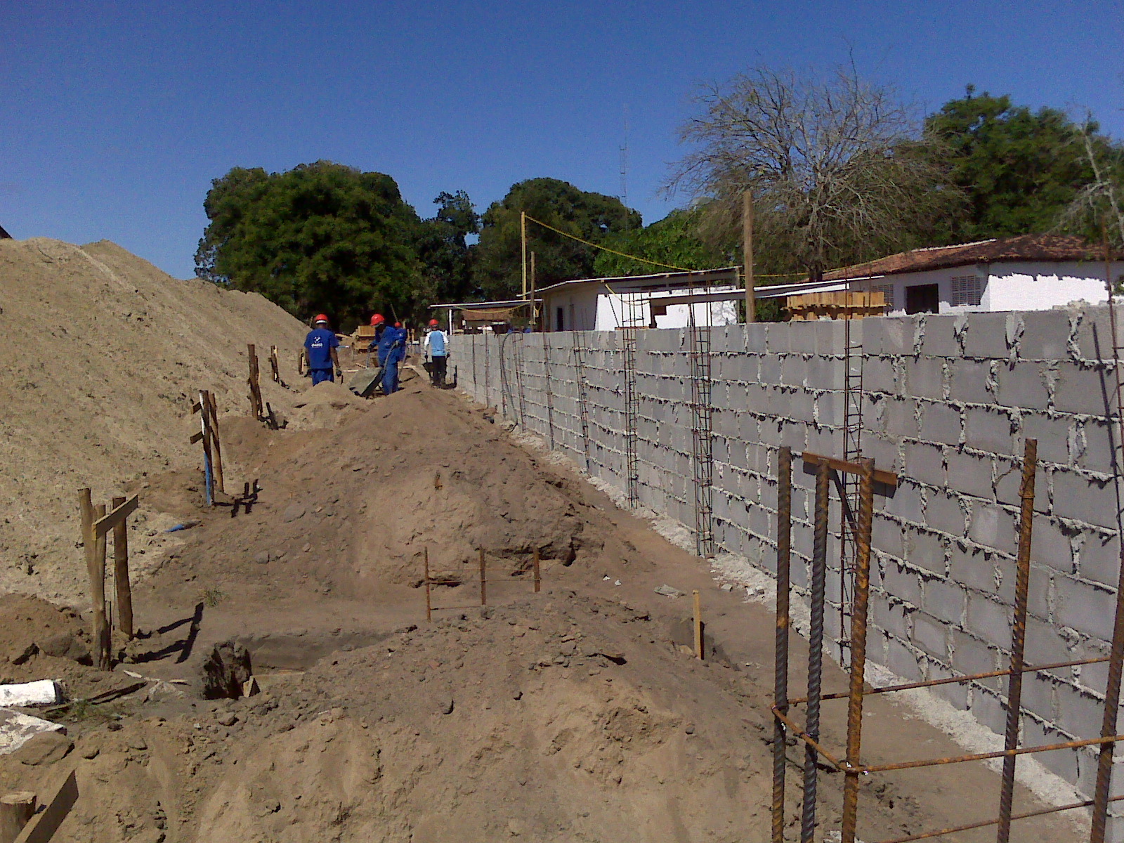 Coco do Vale: Construção de de galpão