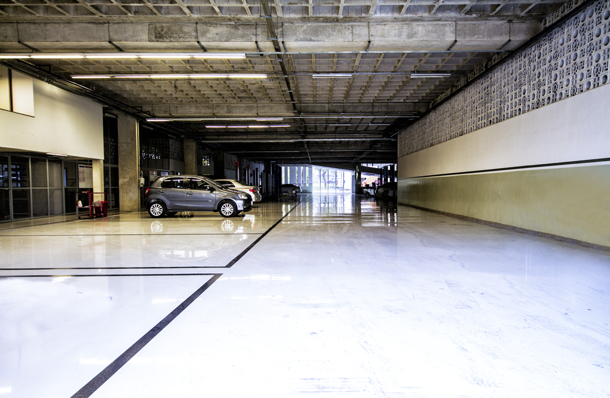Toyolex Toyota: Retrofit do casarão e construção de prédio