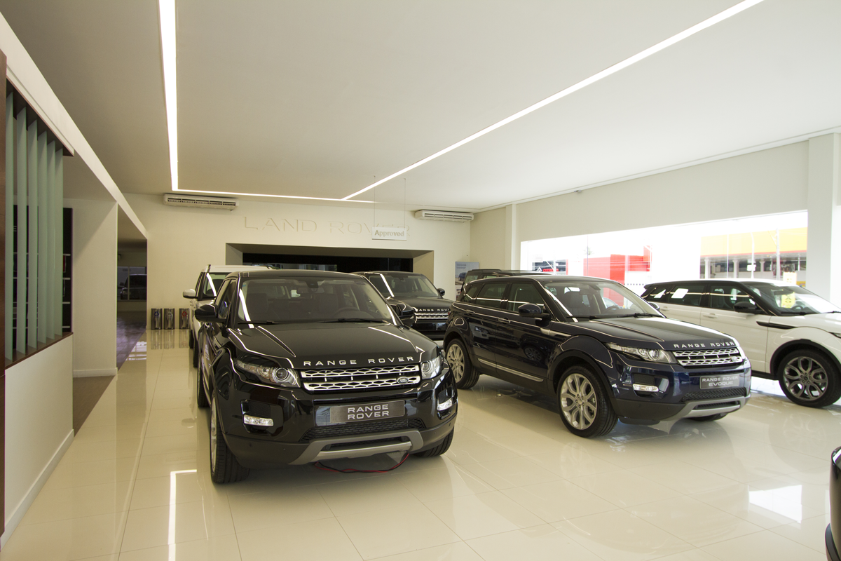 Land Rover e Mercedes-Benz: Concessionária em Chapada, AM