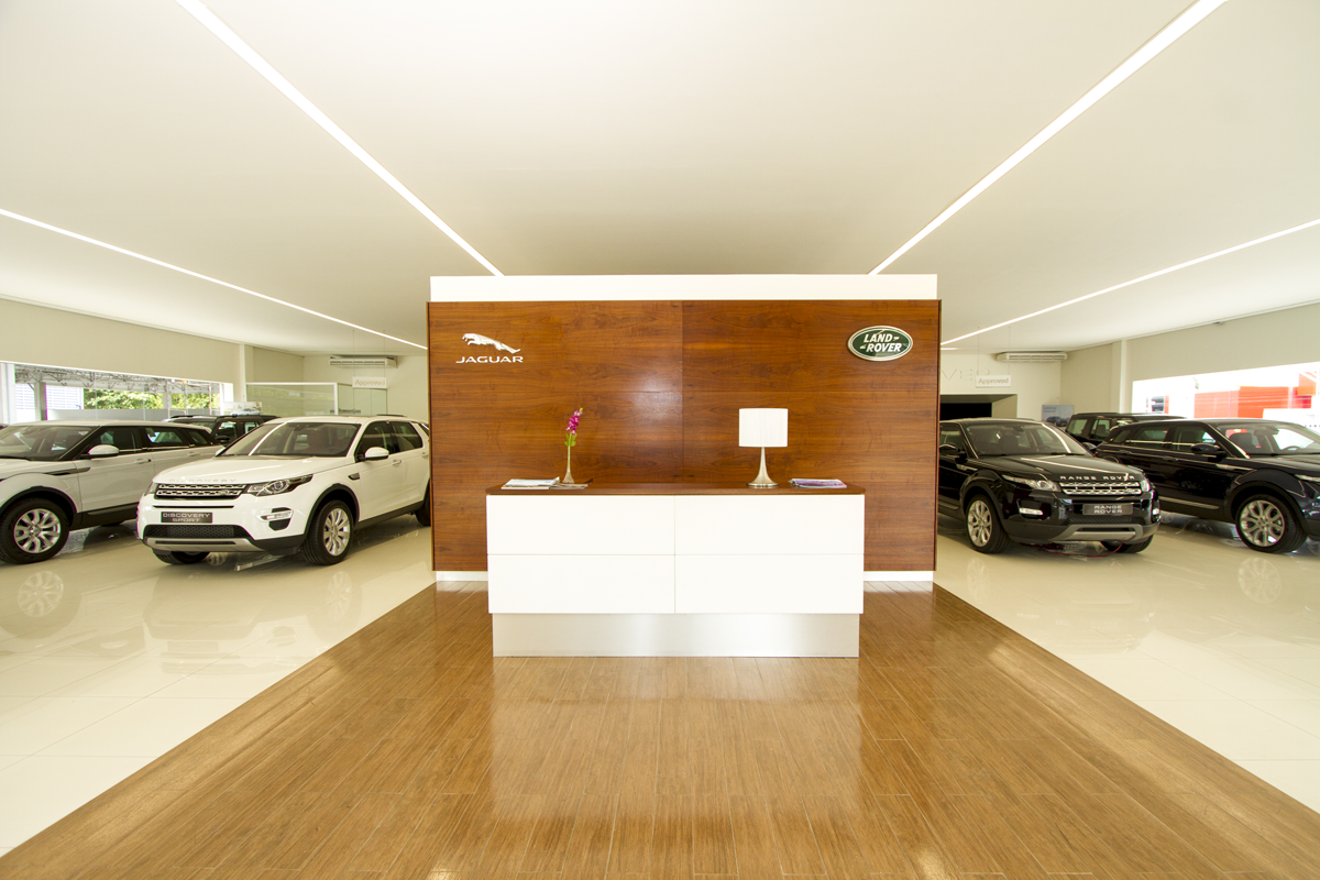 Land Rover e Mercedes-Benz: Concessionária em Chapada, AM