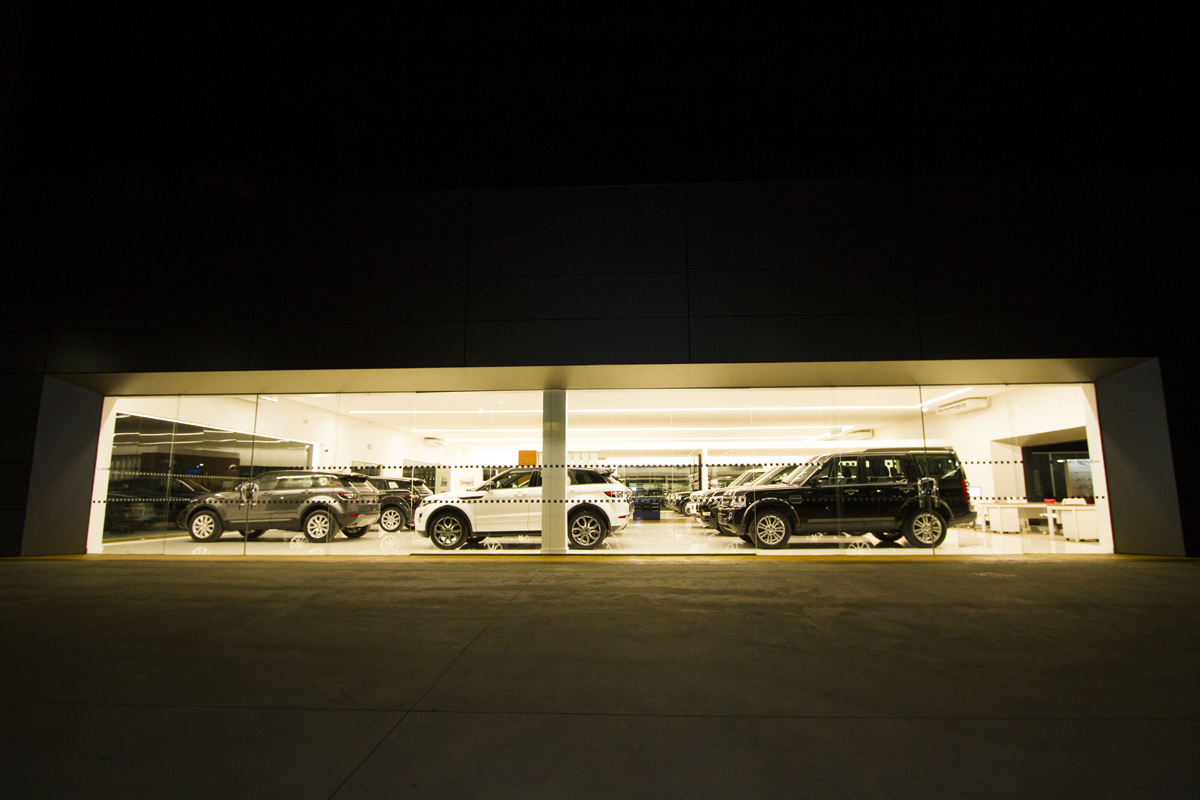 Land Rover e Mercedes-Benz: Concessionária em Chapada, AM