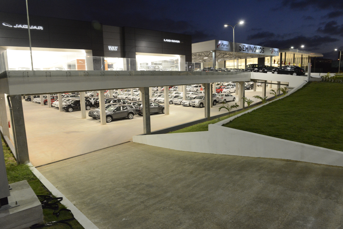 Land Rover e Mercedes-Benz: Construção da Concessionária em São Luís