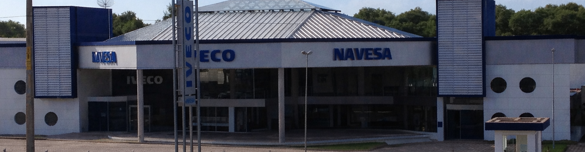 Navesa: Construção de concessionária